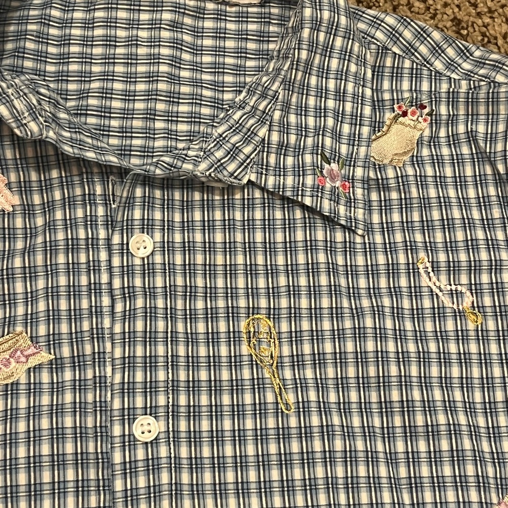 HOMEMADE EMBROIDERED BUTTON UP SHIRT